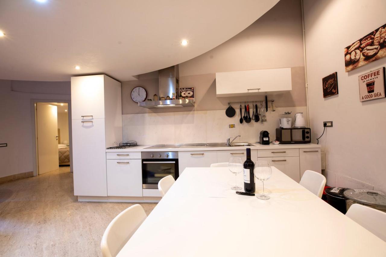Restart Accommodations Borghese Рим Екстер'єр фото