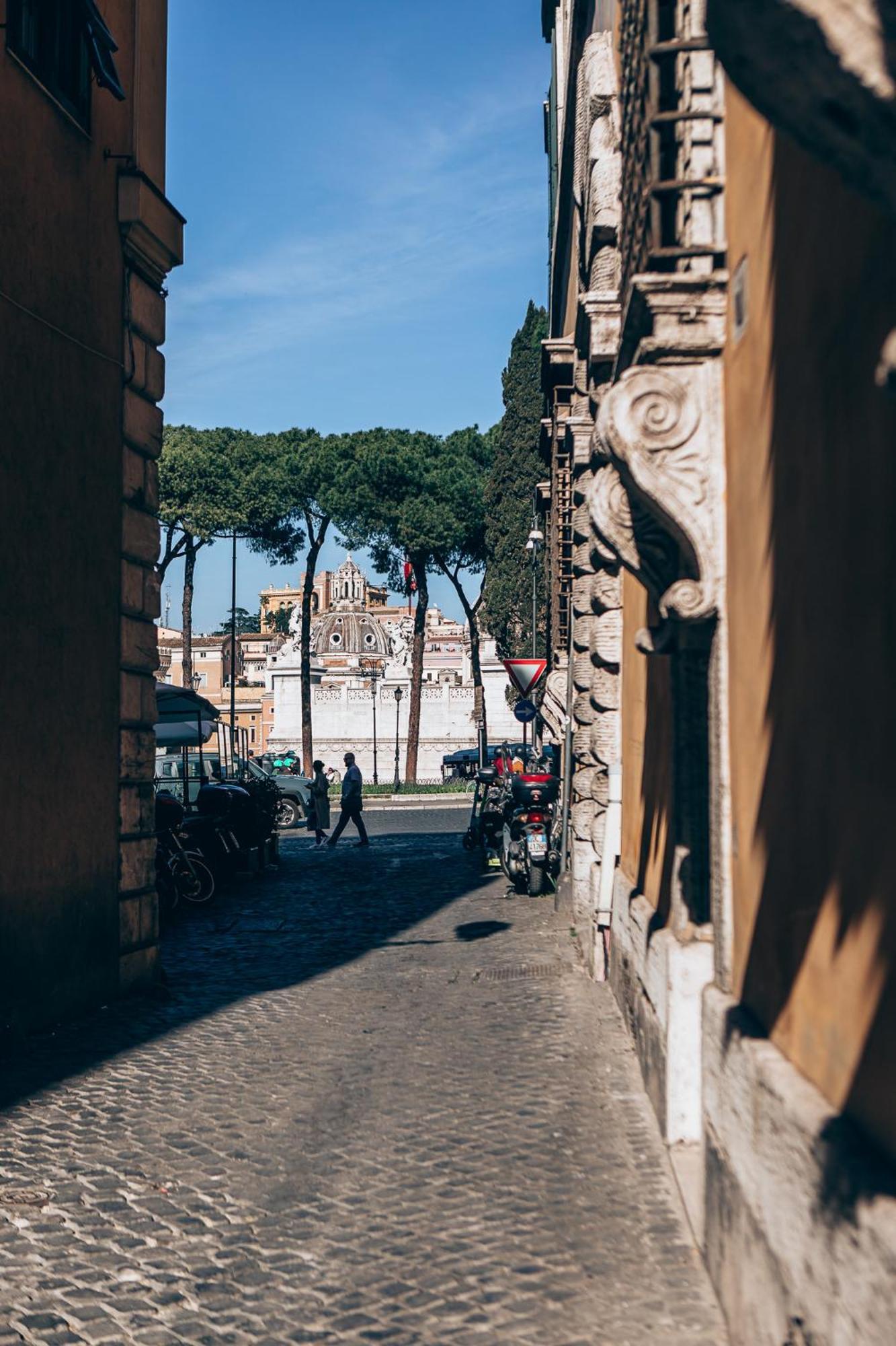 Restart Accommodations Borghese Рим Екстер'єр фото